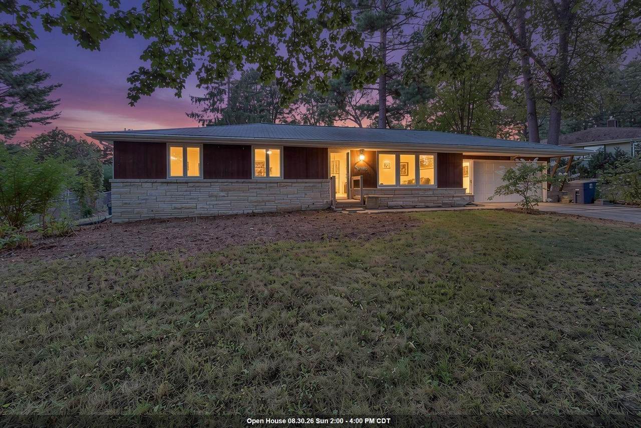 1669 Forest Glen Drive - Photo 1
