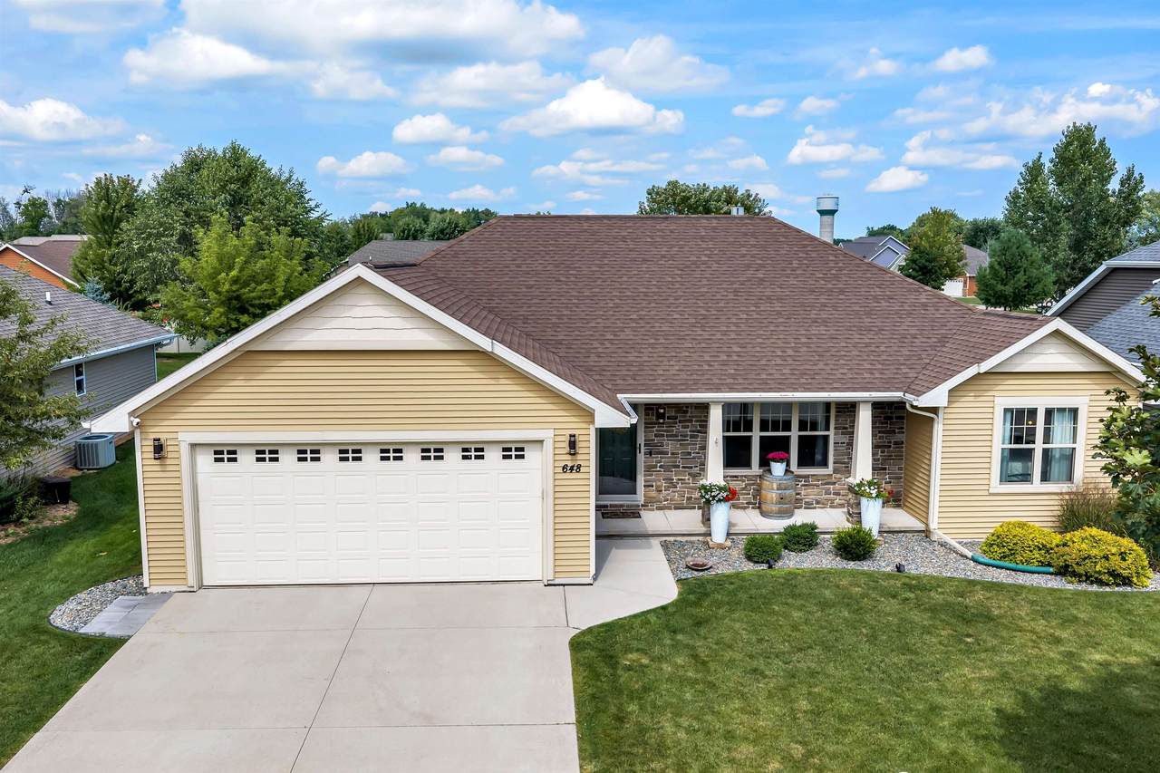 648 Pebblestone Circle - Photo 1