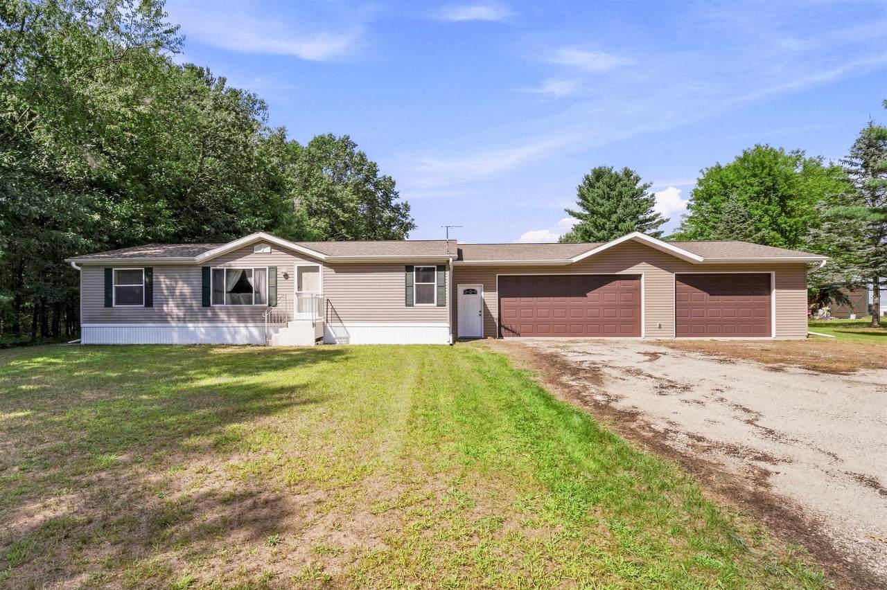 W5476 Lake Drive - Photo 1