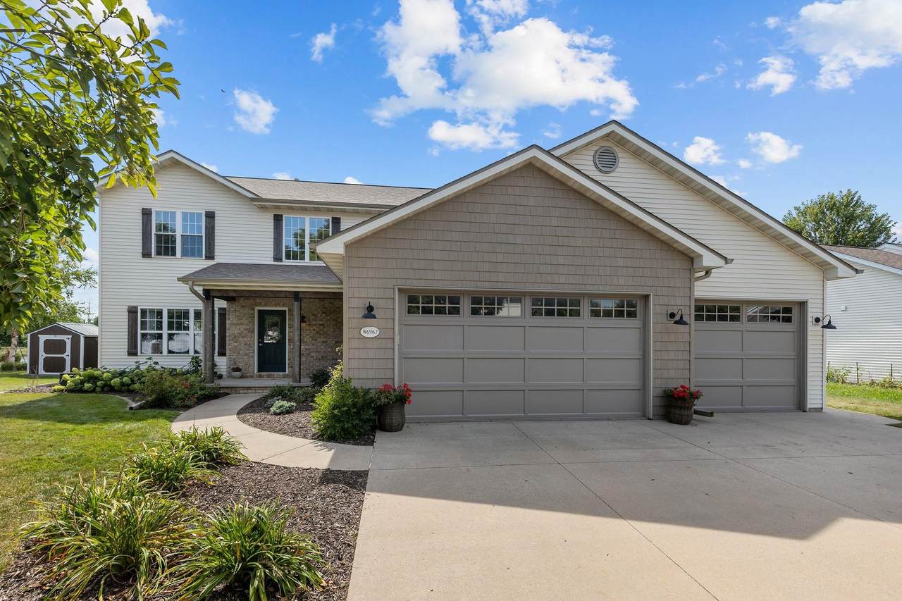 W6967 Glen Valley Drive - Photo 1