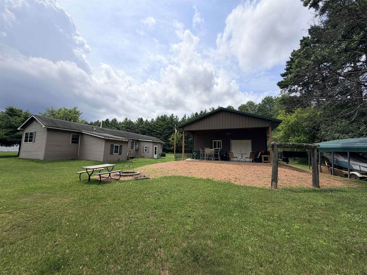 N5394 20TH Avenue - Photo 1