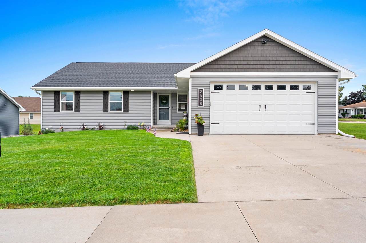 2608 Hendricks Avenue - Photo 1