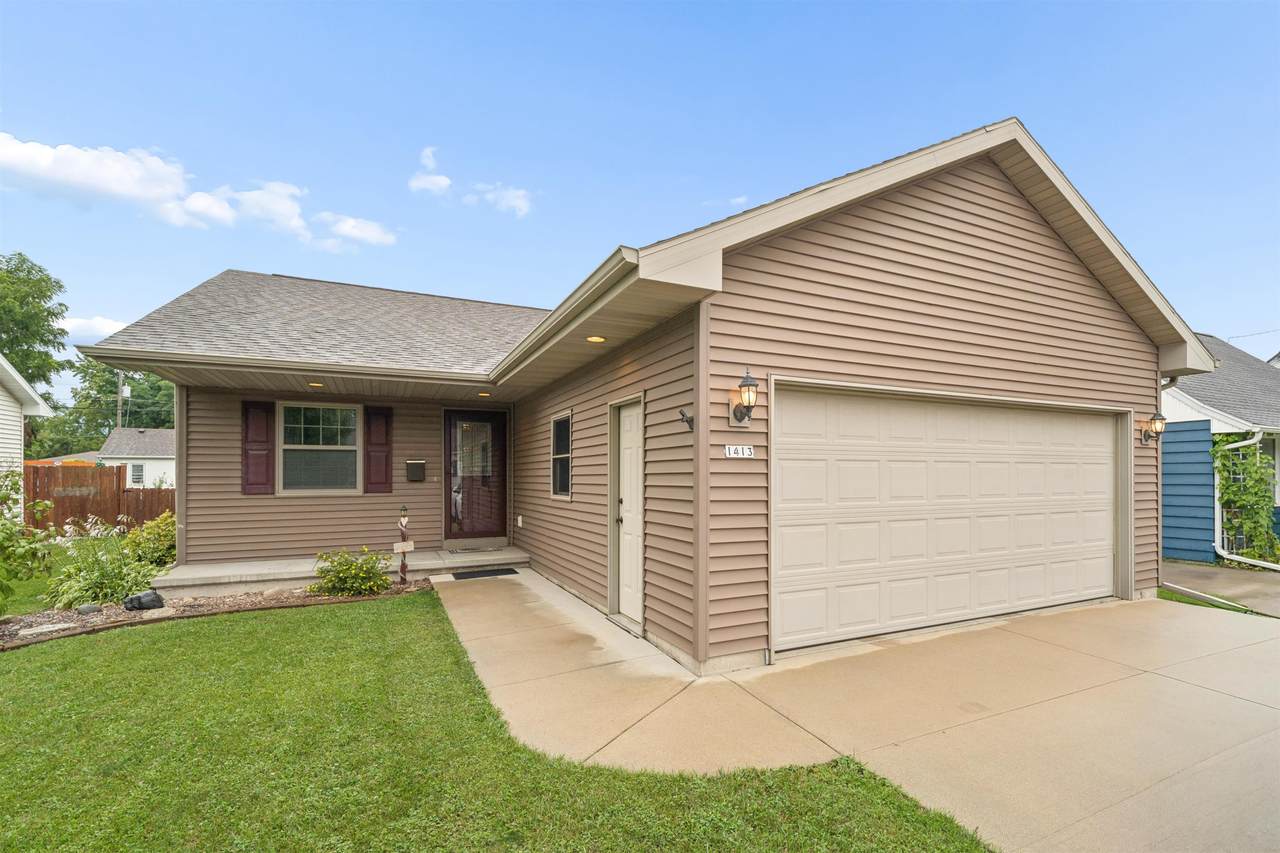 1413 Bowen Street - Photo 1