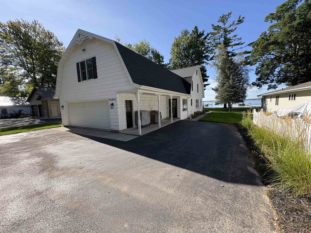 W5843 Sunset Circle - Photo 1