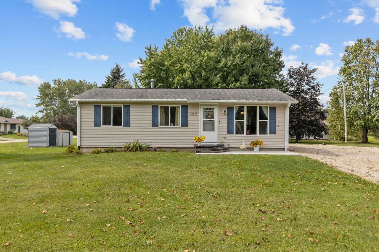 707 Castello Street - Photo 1
