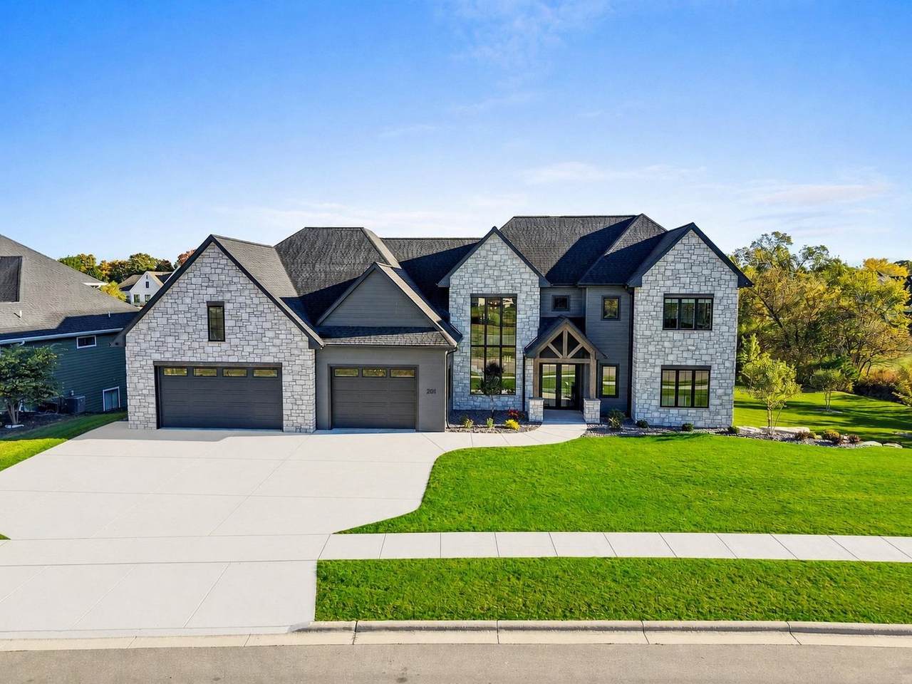 2011 Labyrinth Lane - Photo 1