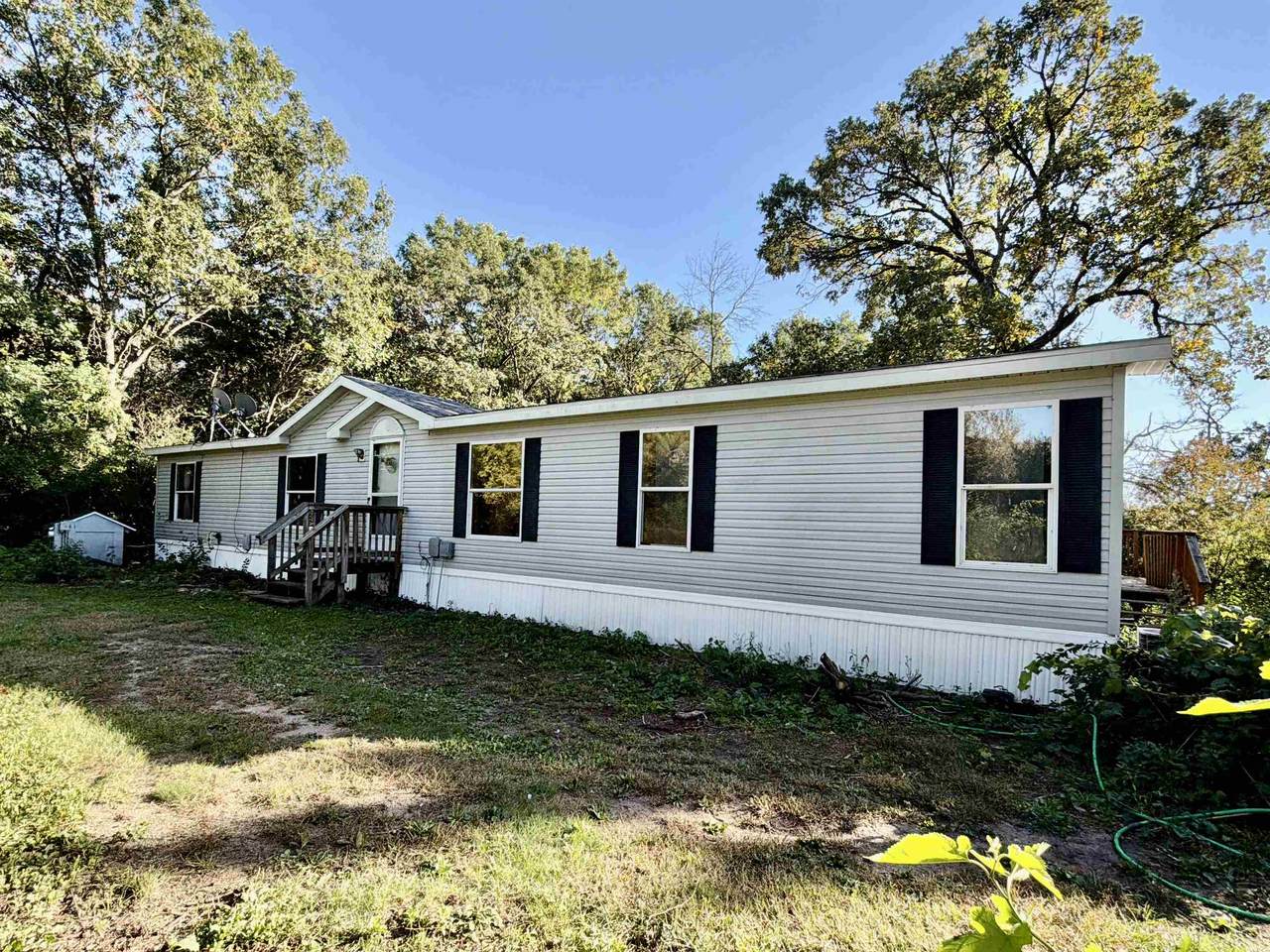 E1657 Pine Lane - Photo 1