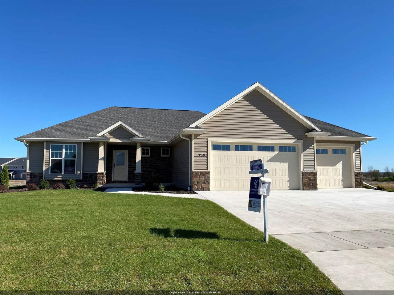 1236 Copilot Way - Photo 1