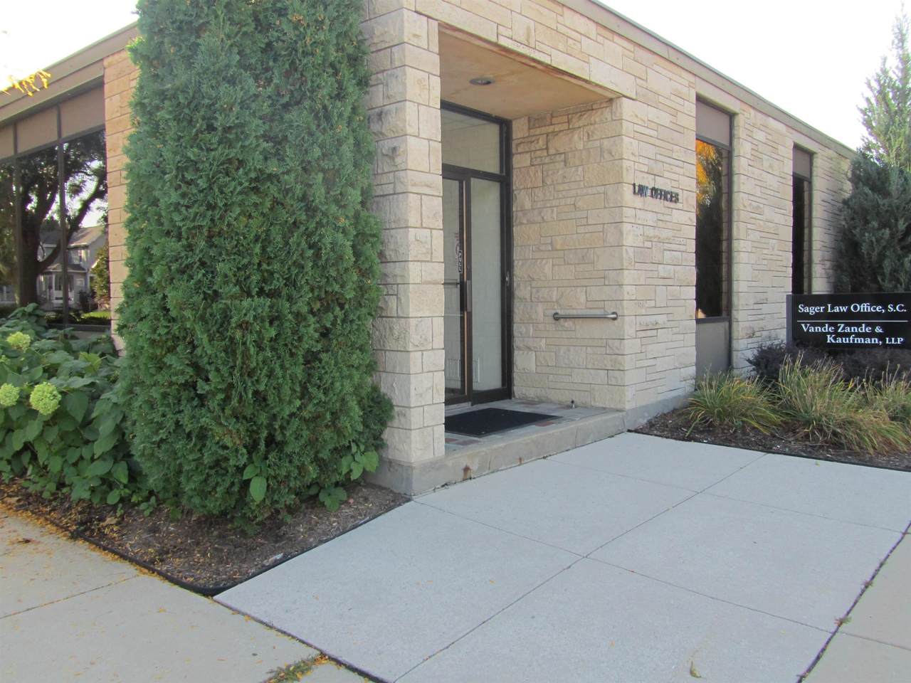 201 Marr Street - Photo 1