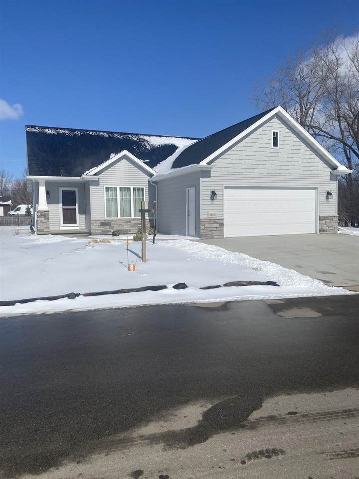 5000 Boxwood Lane - Photo 1