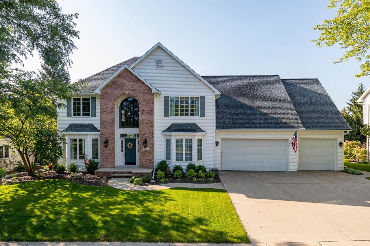 333 Haddonstone Drive - Photo 1