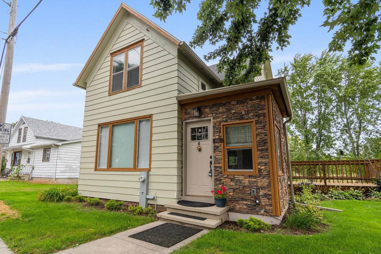 8311 Hwy W - Photo 1