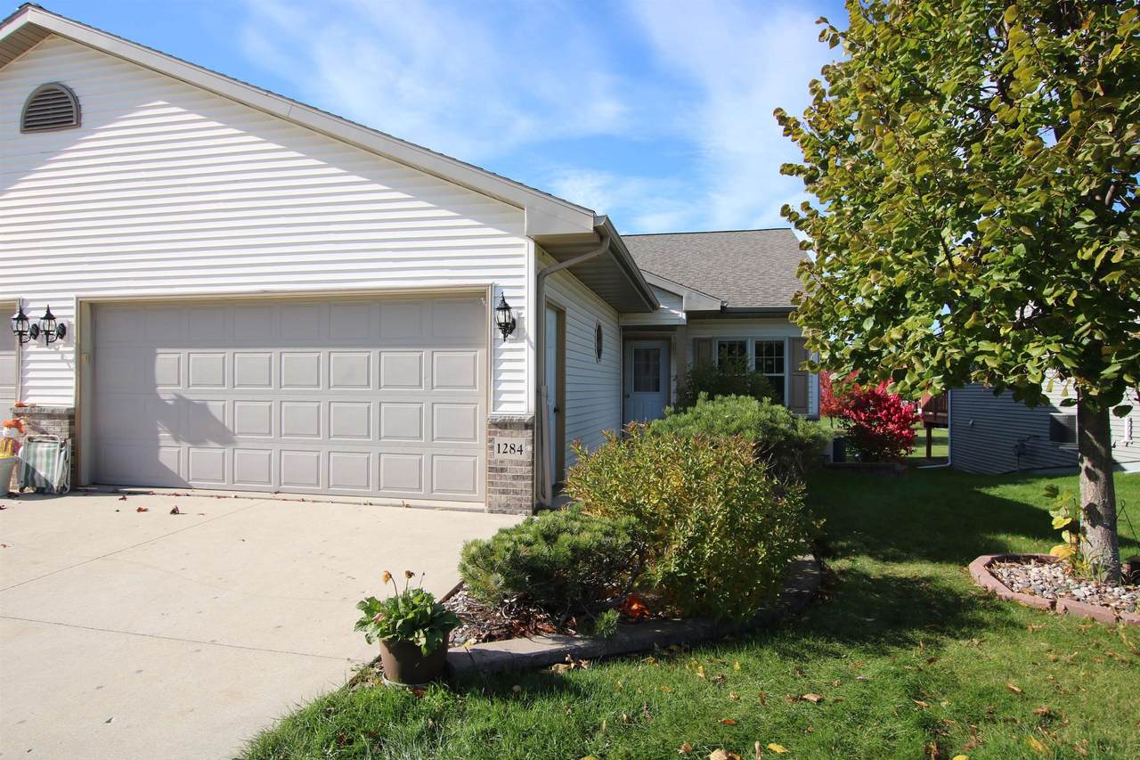 1284 Martin Avenue - Photo 1