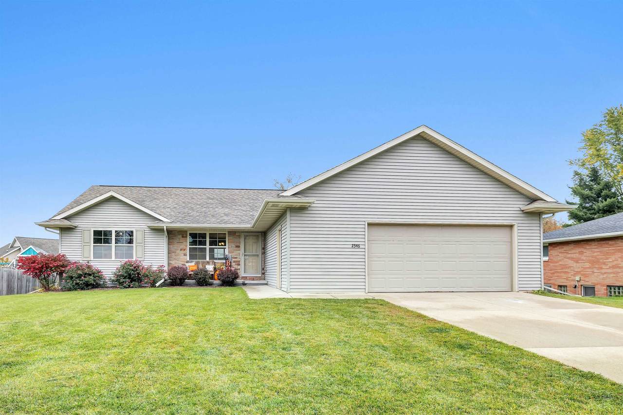2346 Memorial Drive - Photo 1