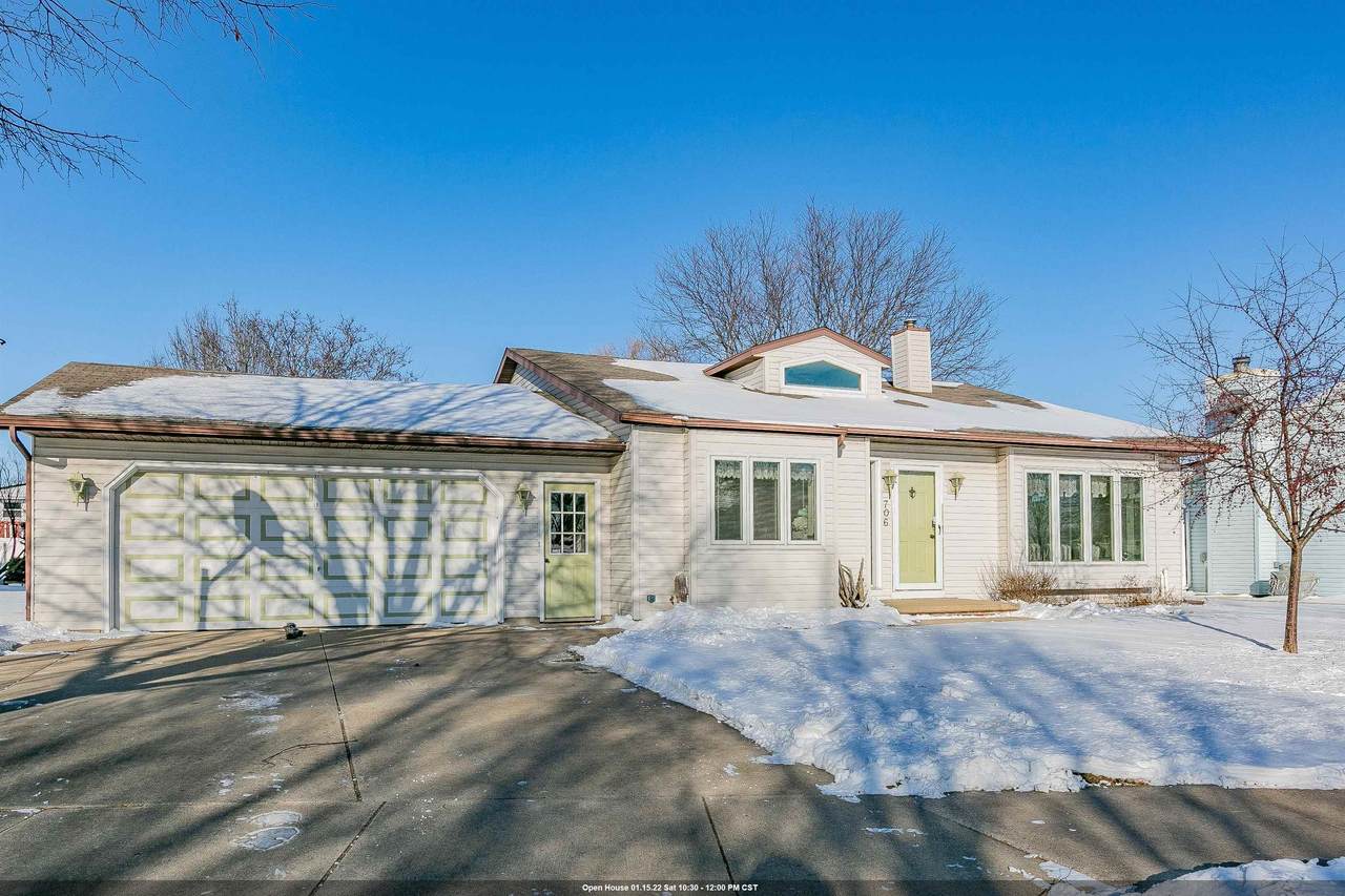 706 Woodsview Lane - Photo 1