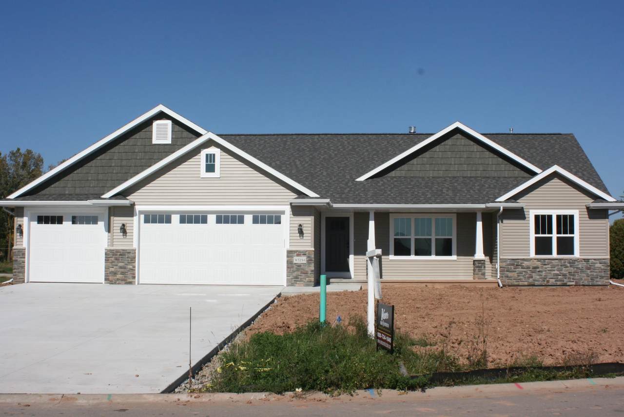 1249 Brenda Lane - Photo 1