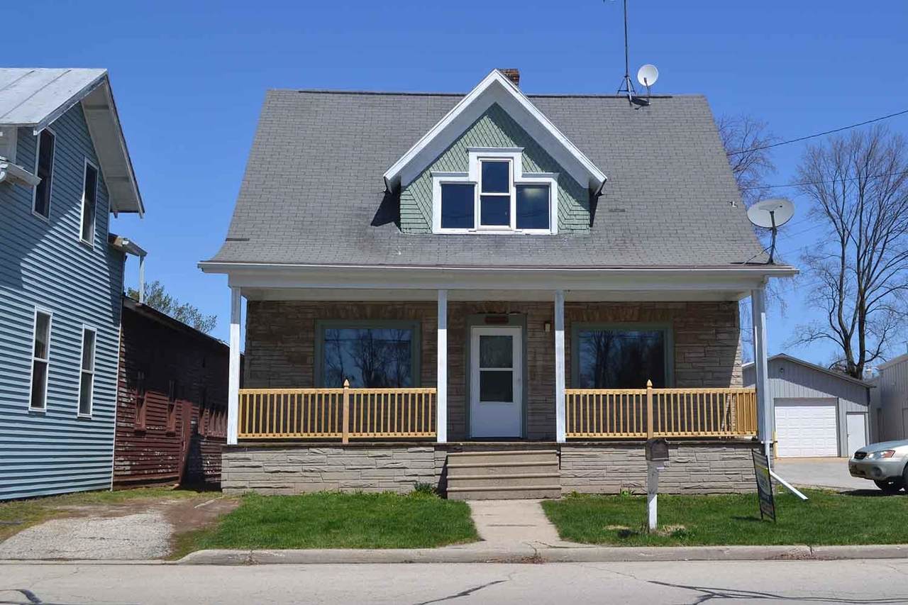 1224 Main Street - Photo 1