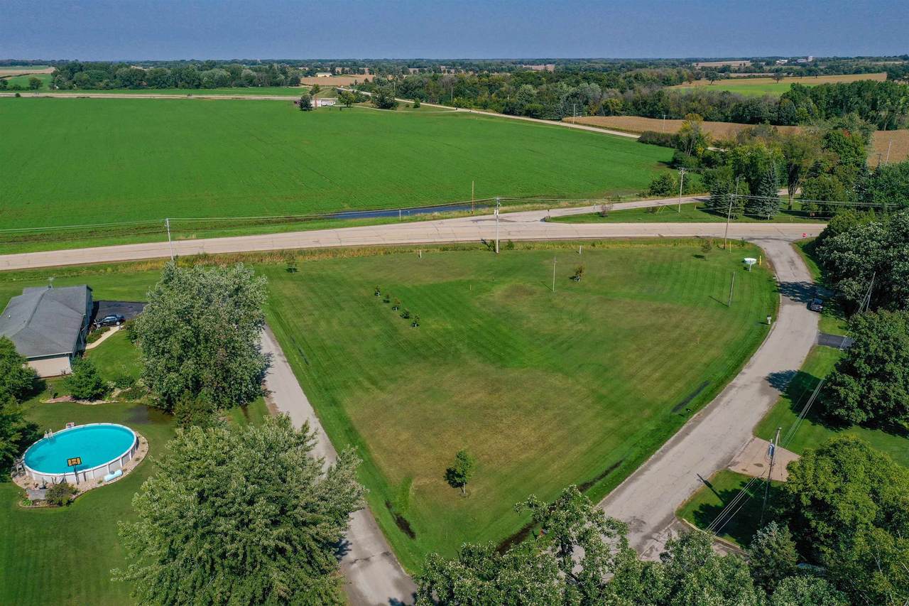 5242 Ivy Lot Lane - Photo 1