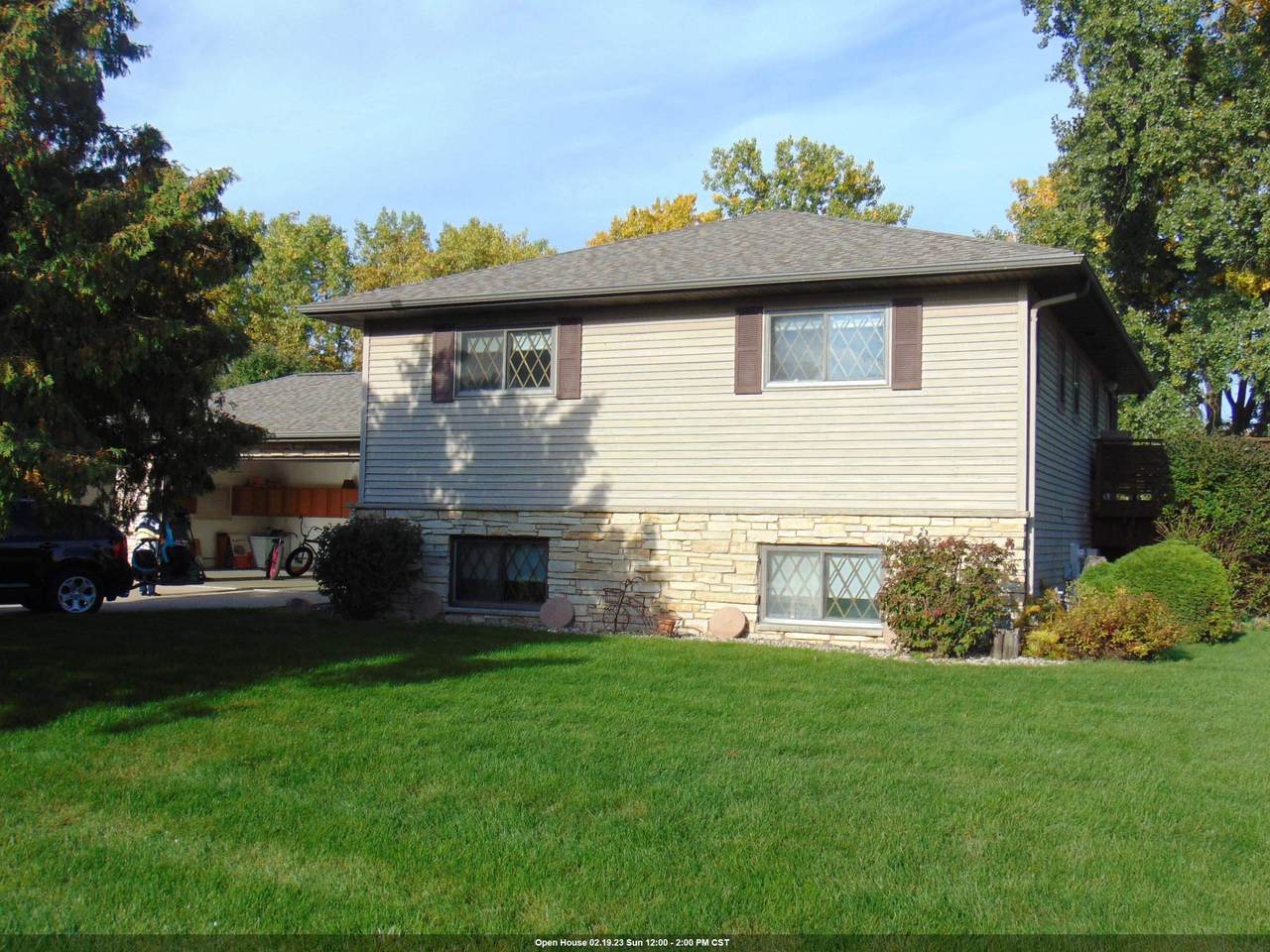 6329 Black Wolf Point Road - Photo 1
