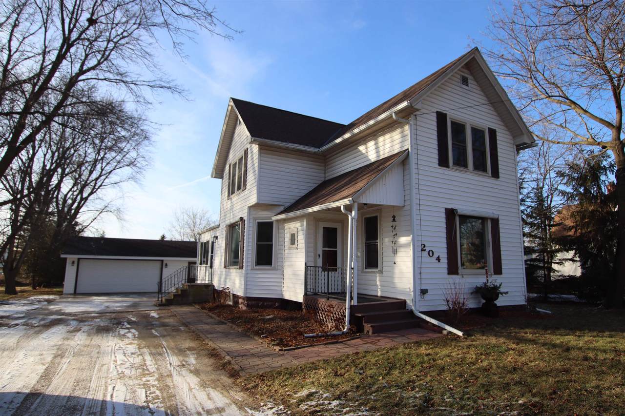 204 Fond Du Lac Avenue - Photo 1