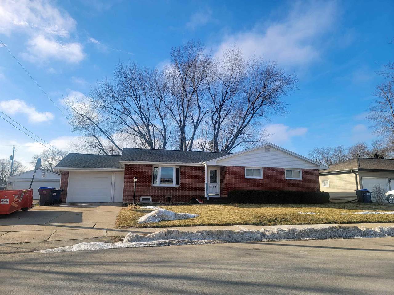 235 Olk Street - Photo 1