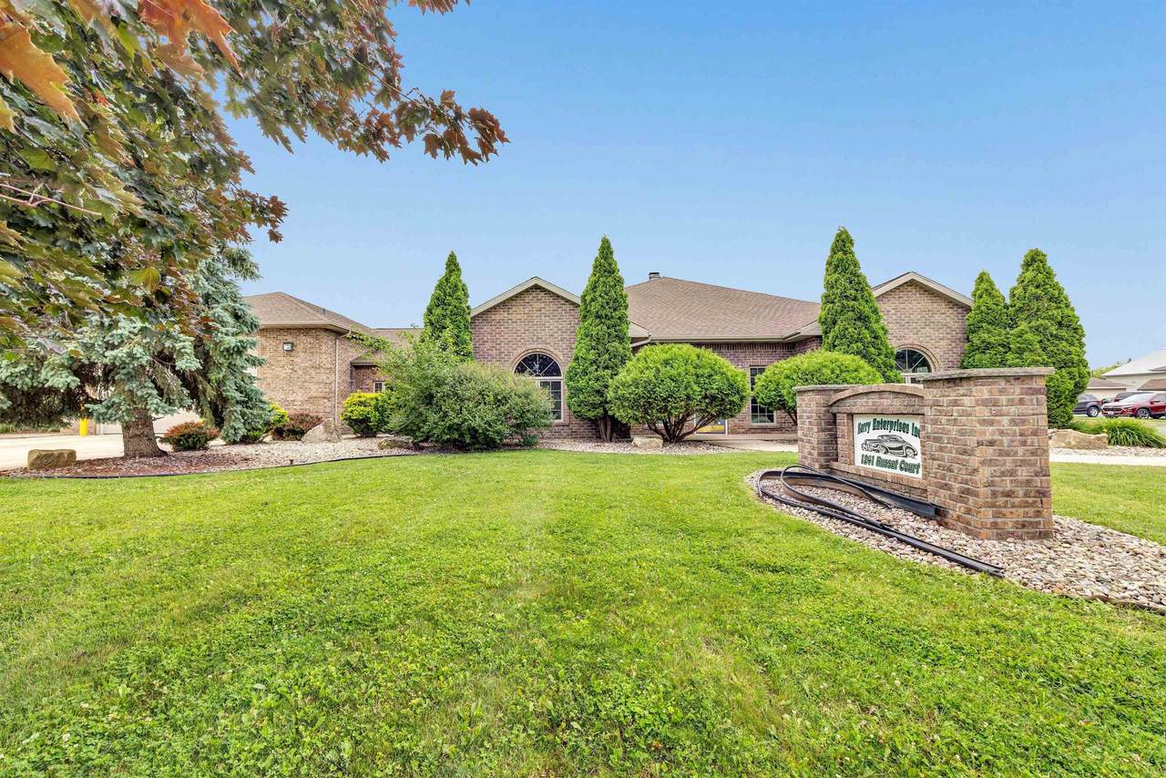 1241 Russett Court - Photo 1
