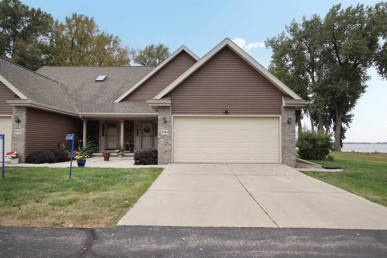 W5366 Martin Lane - Photo 1