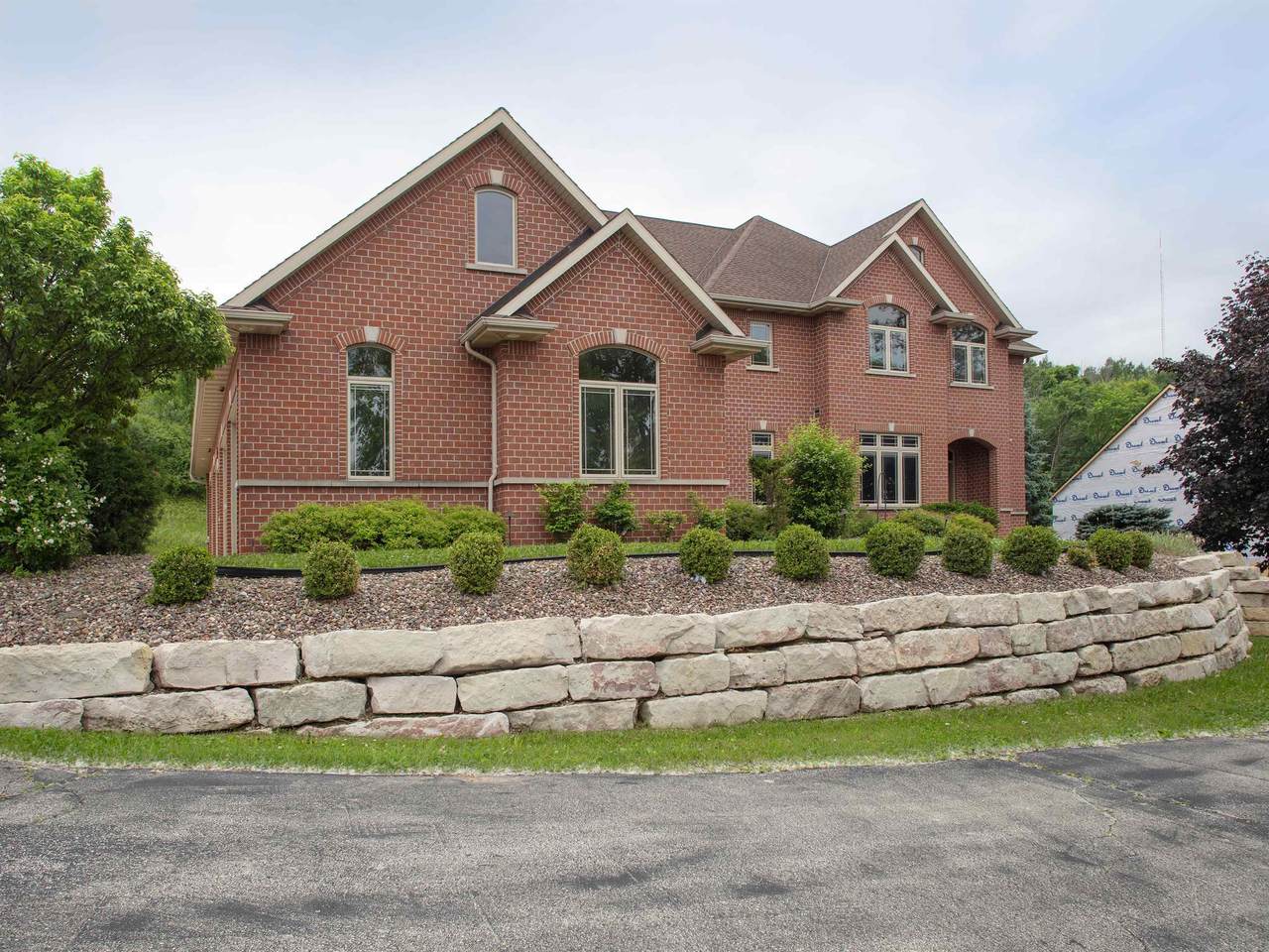 1750 Limestone Trail - Photo 1