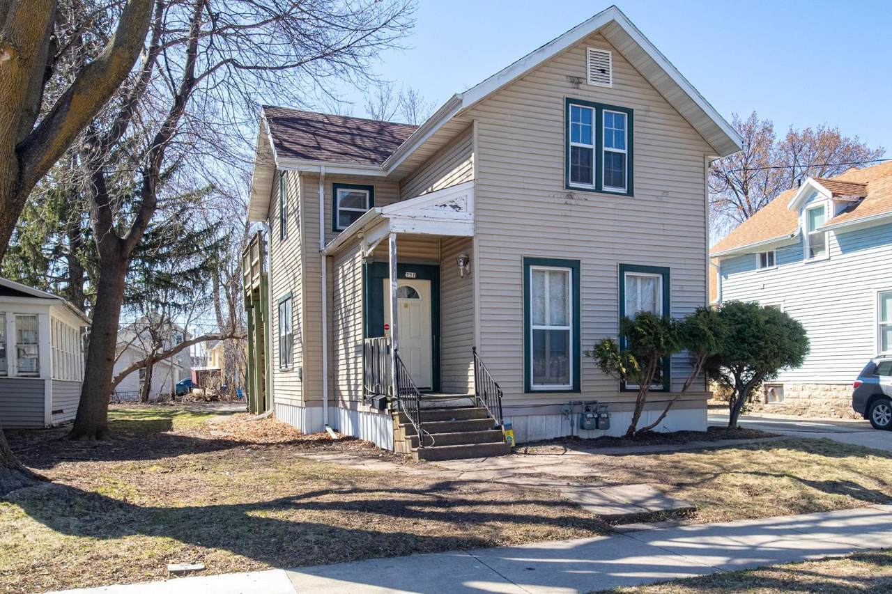 751 Woodland Avenue - Photo 1