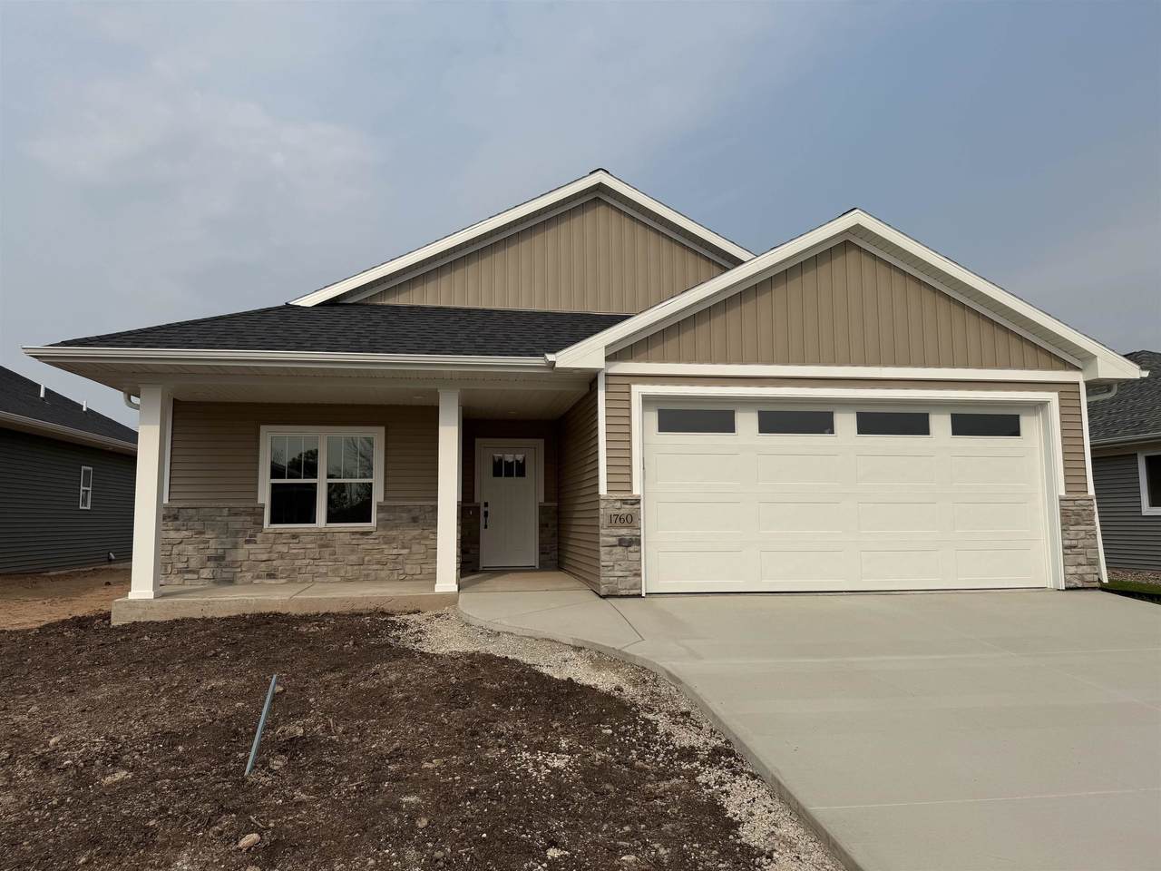 1760 Anna Court - Photo 1