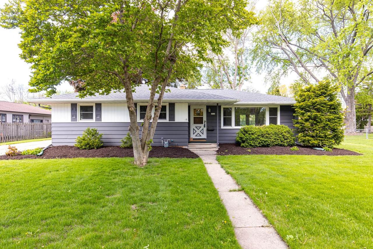 1415 Fairview Street - Photo 1