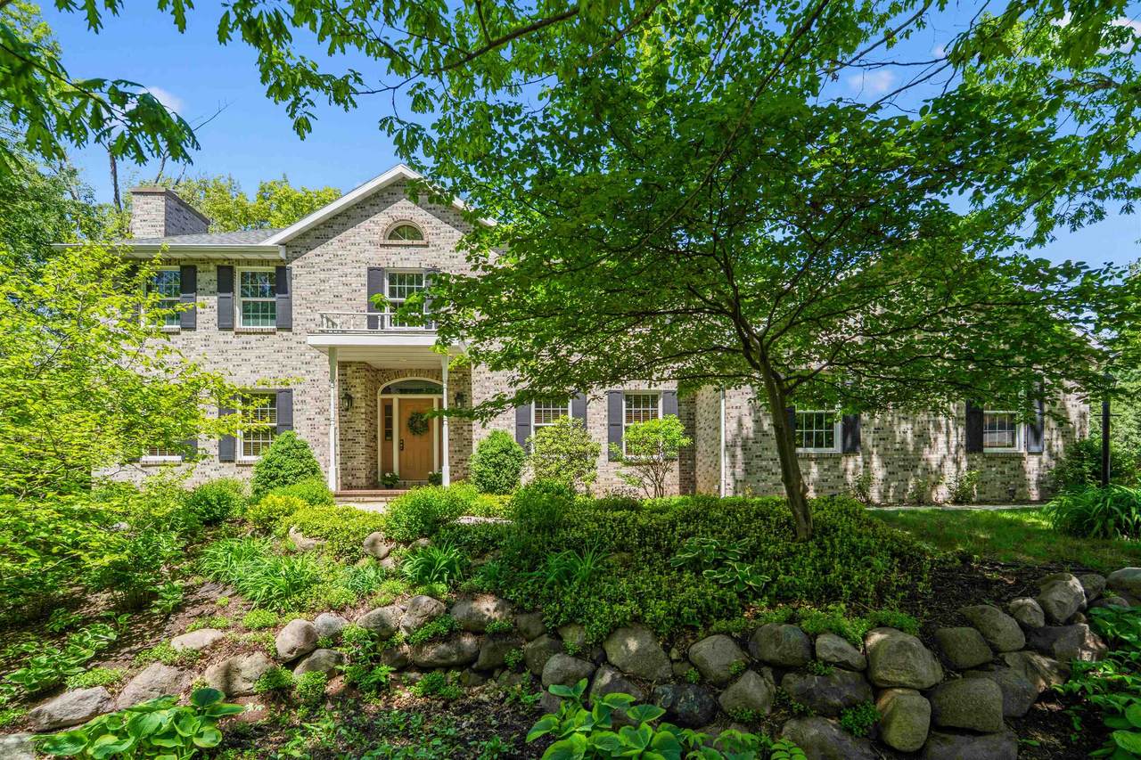 79 Oakridge Court - Photo 1