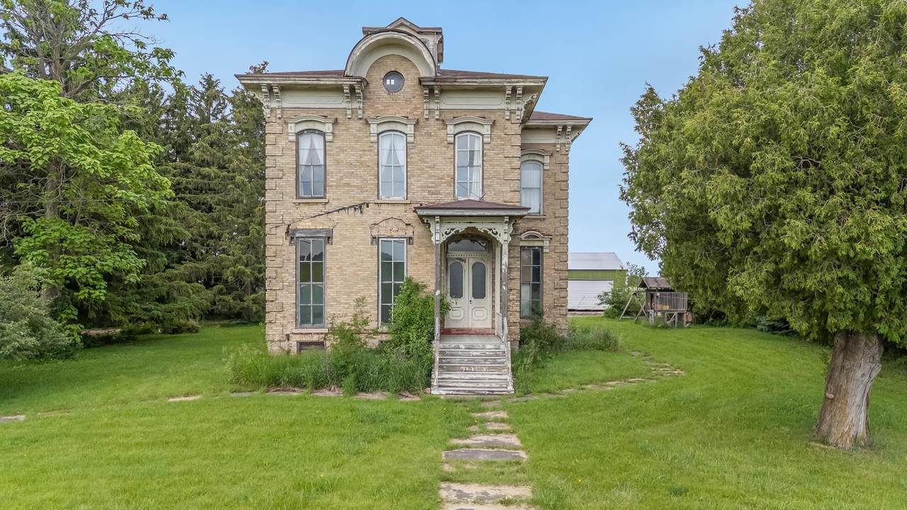 4760 State Rd 91 - Photo 1