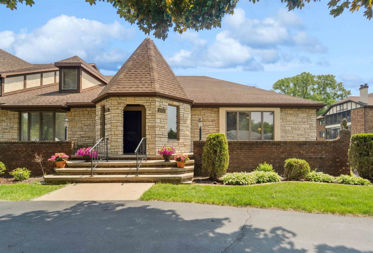 2213 Sunrise Drive - Photo 1