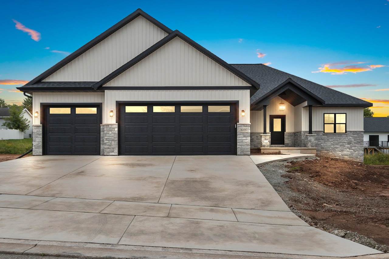 3097 Sandstone Court - Photo 1