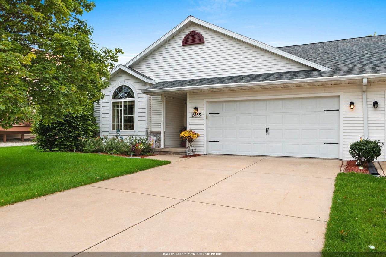 2838 Capricorn Drive - Photo 1
