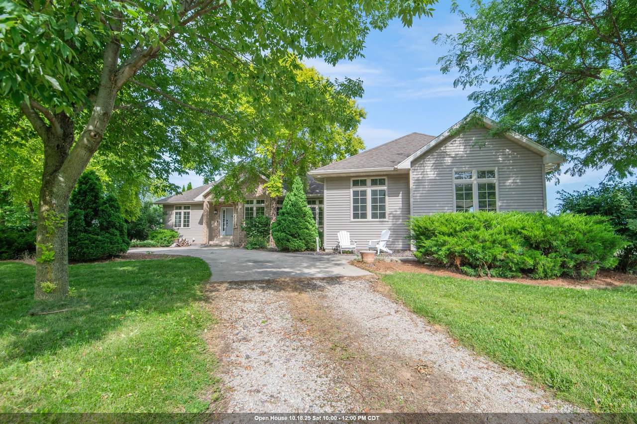 2103 Deer Haven Road - Photo 1