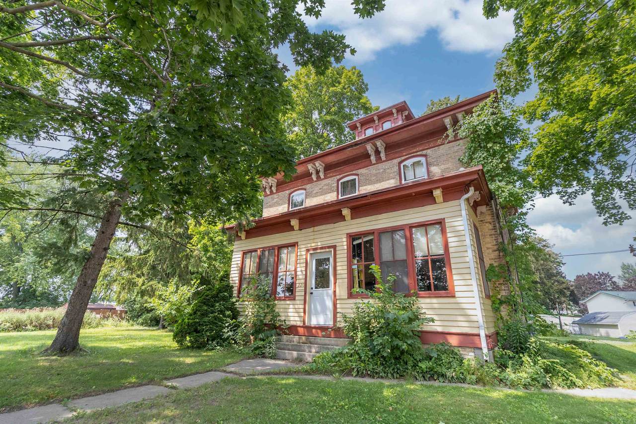 220 Main Street - Photo 1