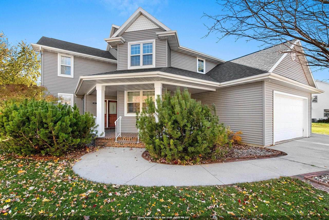 321 Apple Creek Road - Photo 1