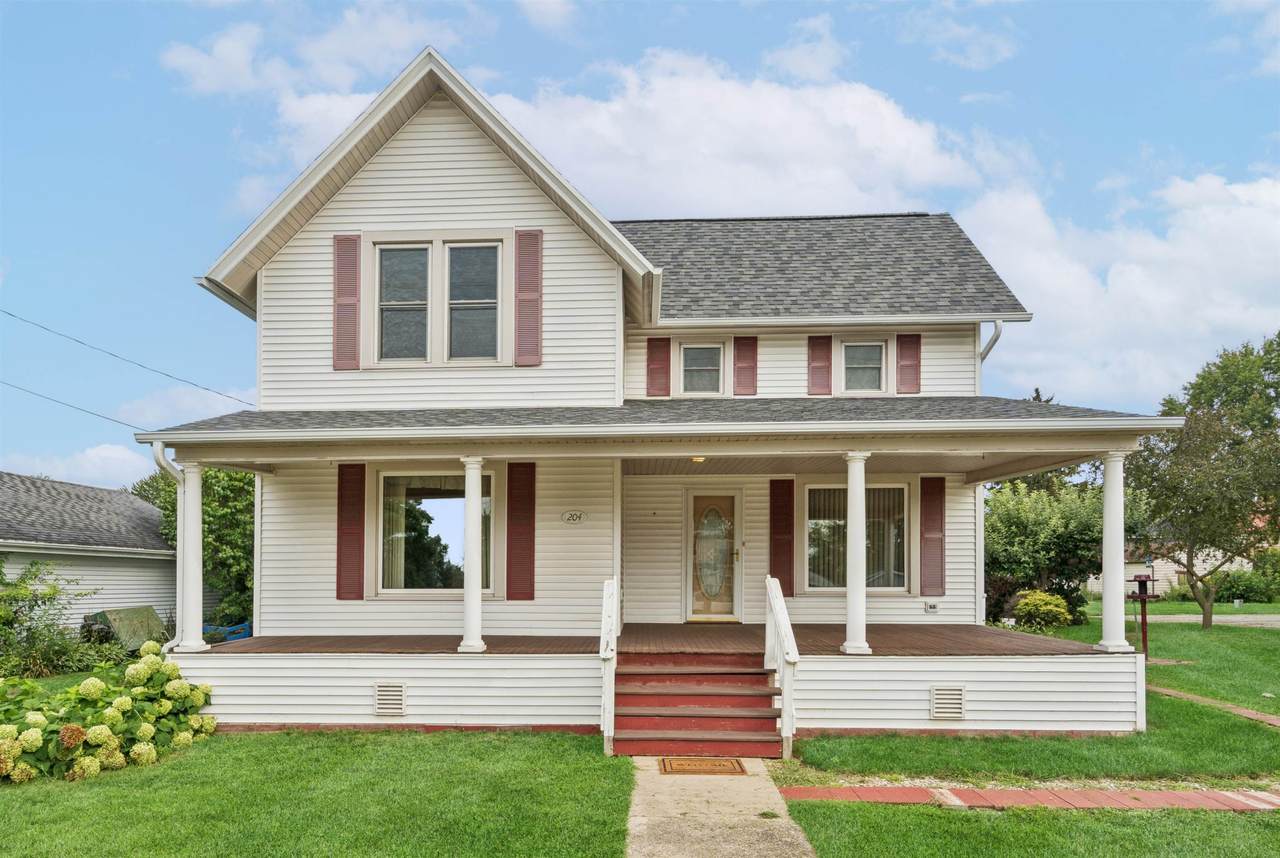 204 Lake Street - Photo 1
