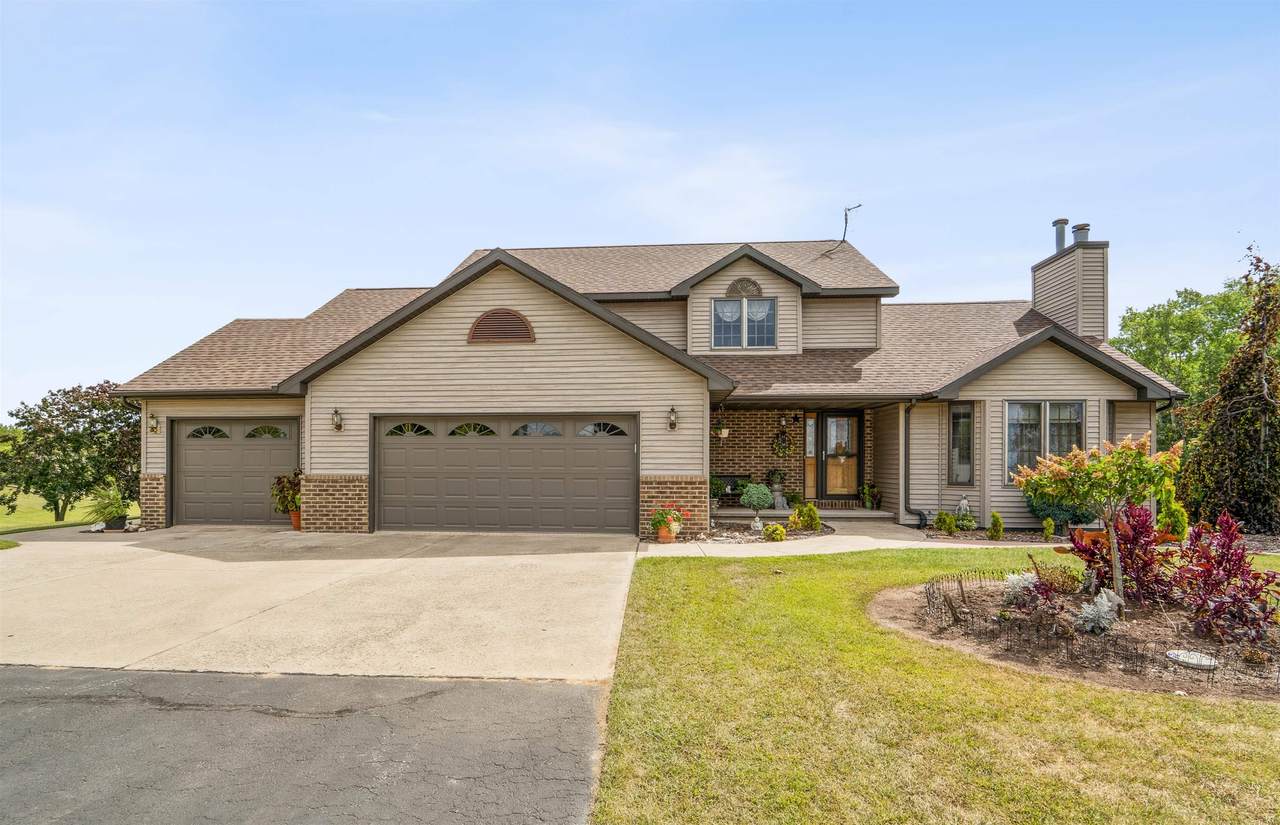 N1100 Wood Lane - Photo 1