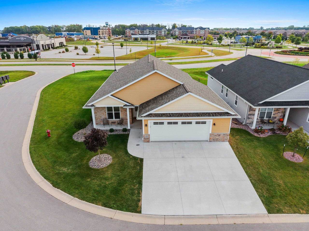 4884 Wyld Berry Way - Photo 1