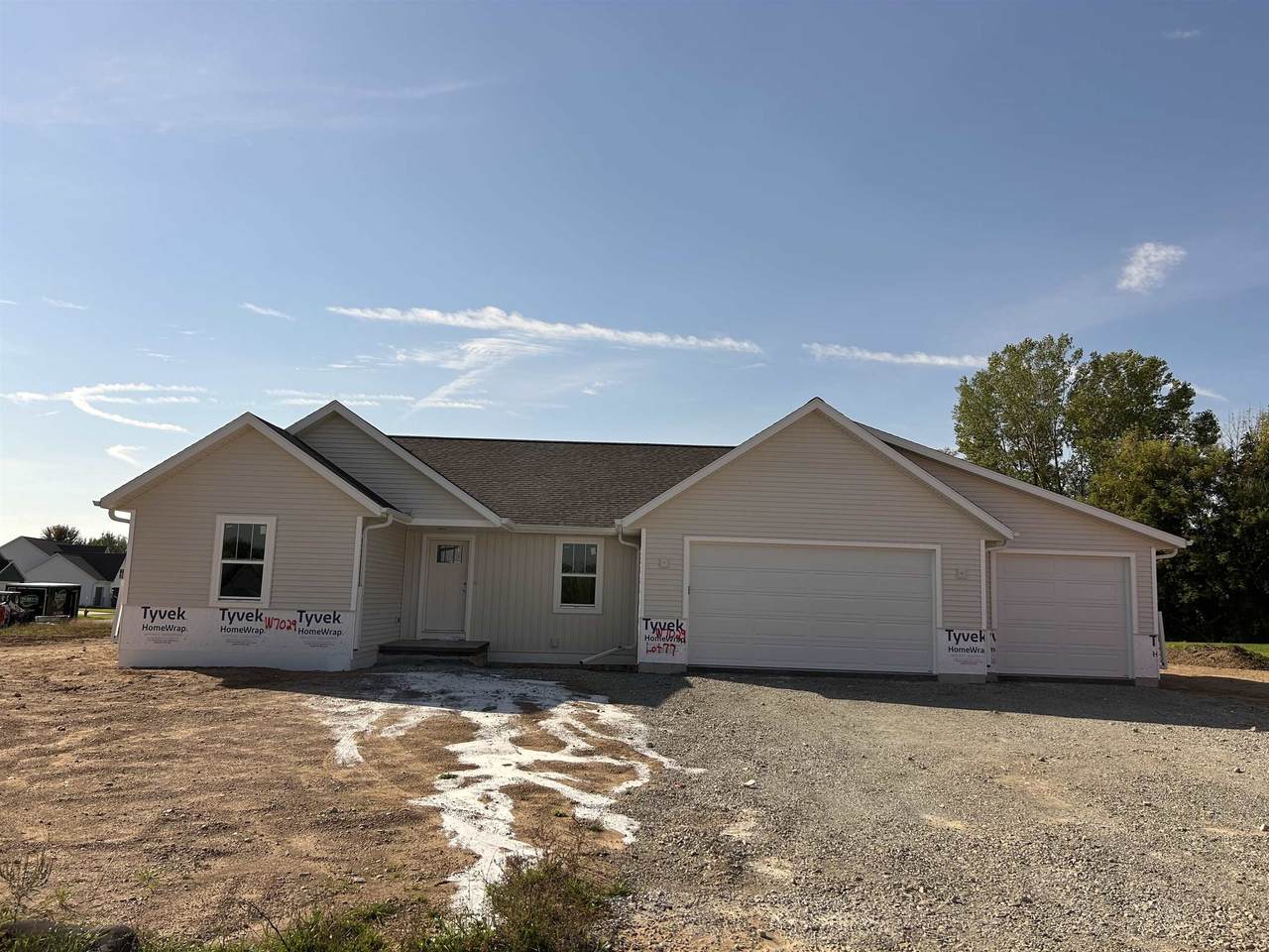 W7029 Otis Drive - Photo 1