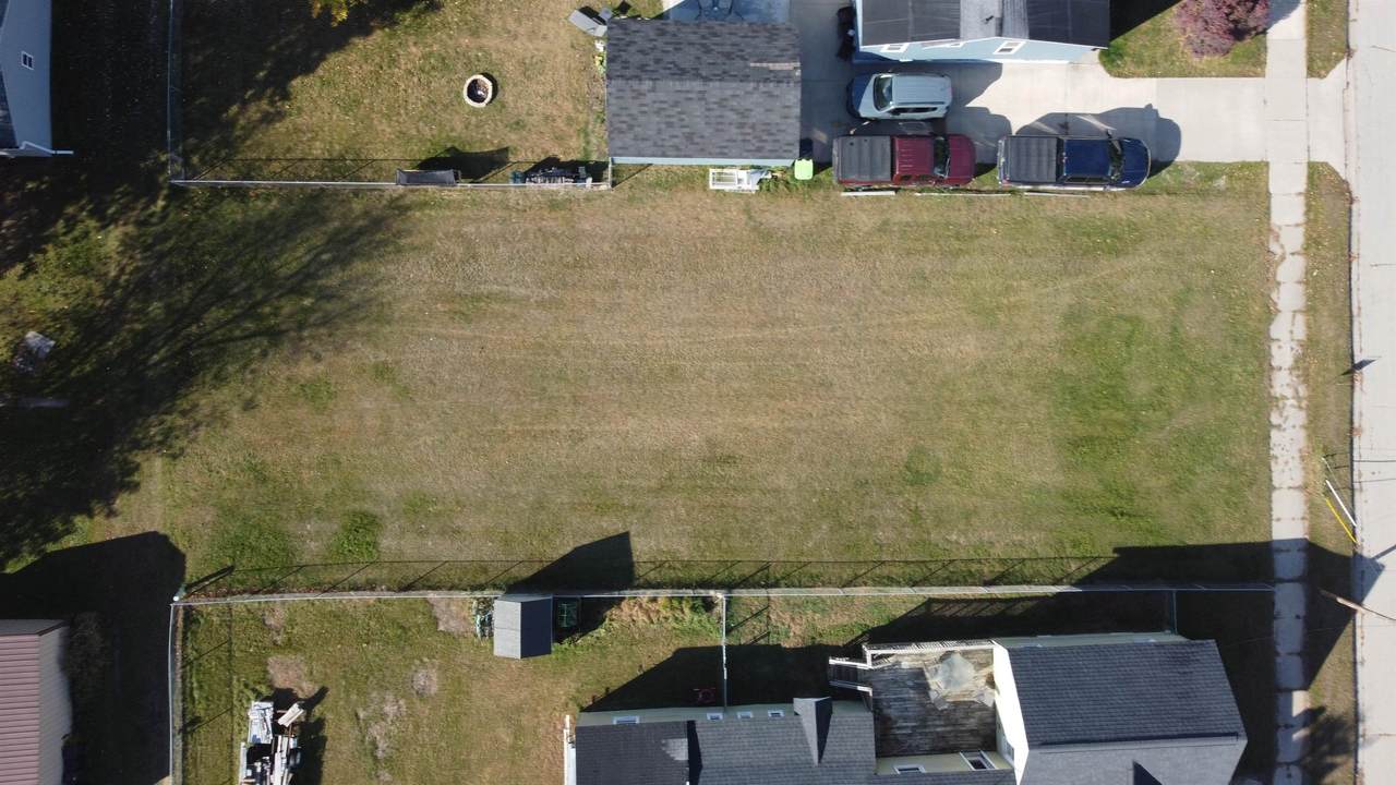 2105 11TH Avenue - Photo 1