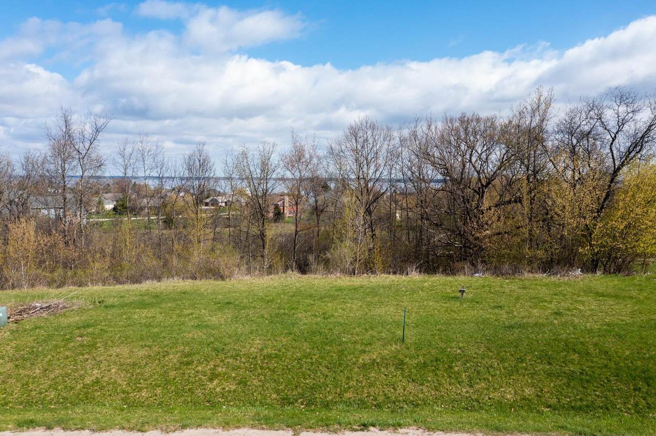  Stonegate Drive - Photo 1