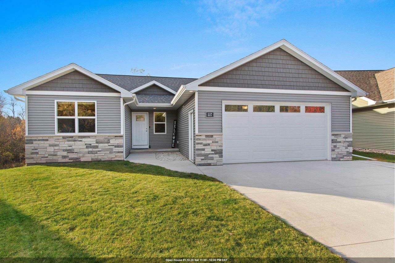 537 Golf Side Court - Photo 1