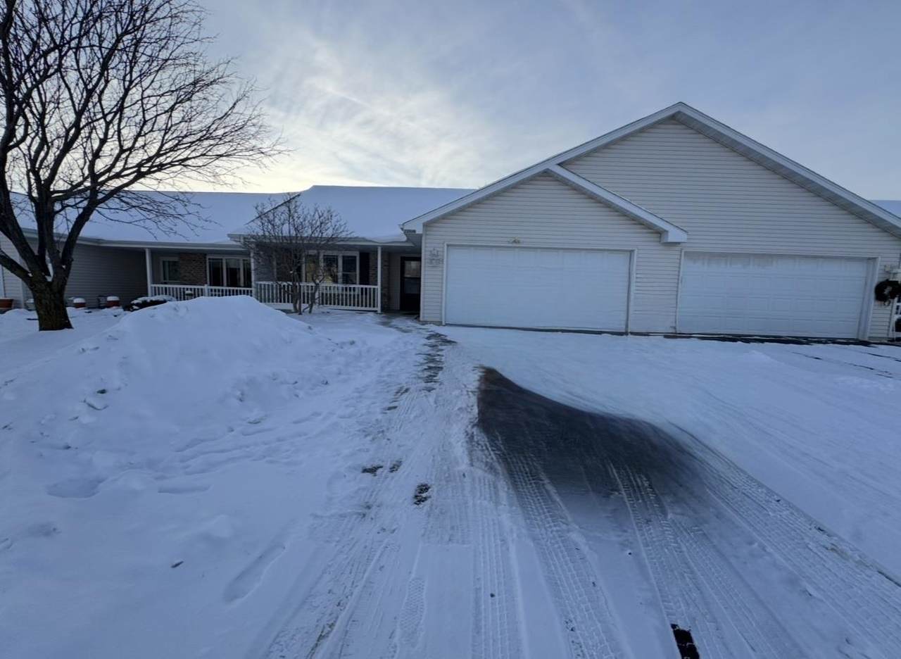 2290 Patriot Lane - Photo 1