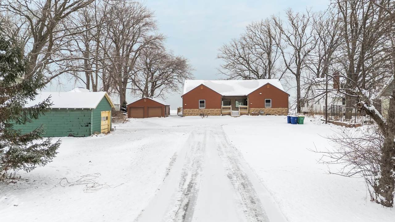 2453 East Shore Drive - Photo 1