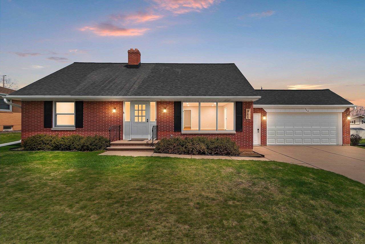 960 Watermolen Avenue - Photo 1