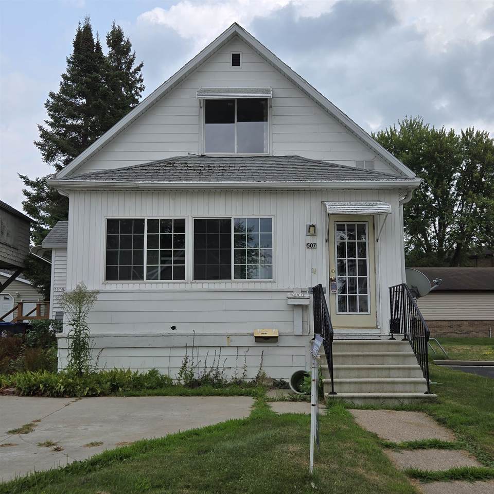 507 Cedar Street - Photo 1